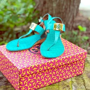 Tory Burch T-Strap Sandal 9M